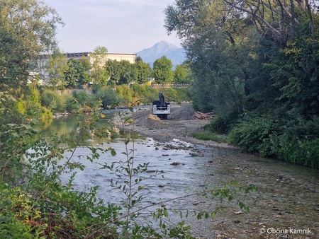 Izgradnja protipoplavnega naspia Šmarca - Nožice - etapa 1 (31)